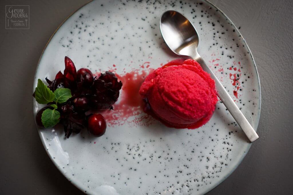 Hibiskus-Cranberry-Sorbet