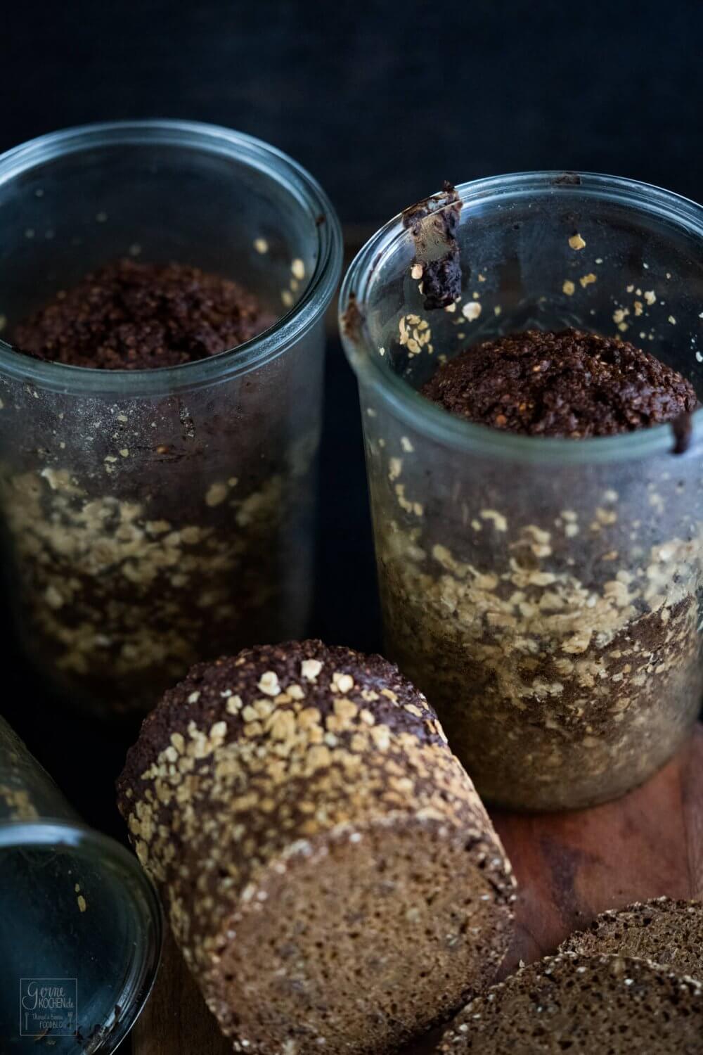 Vollkornbrot im Glas
