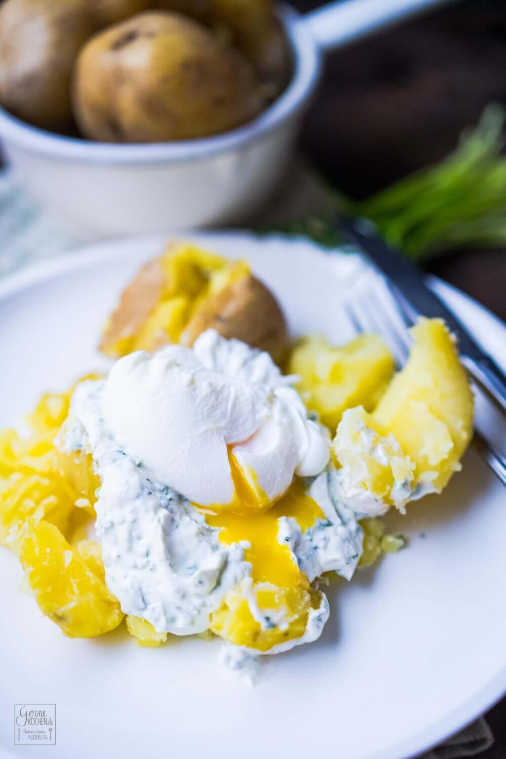 Kräuterquark mit Pellkartoffeln