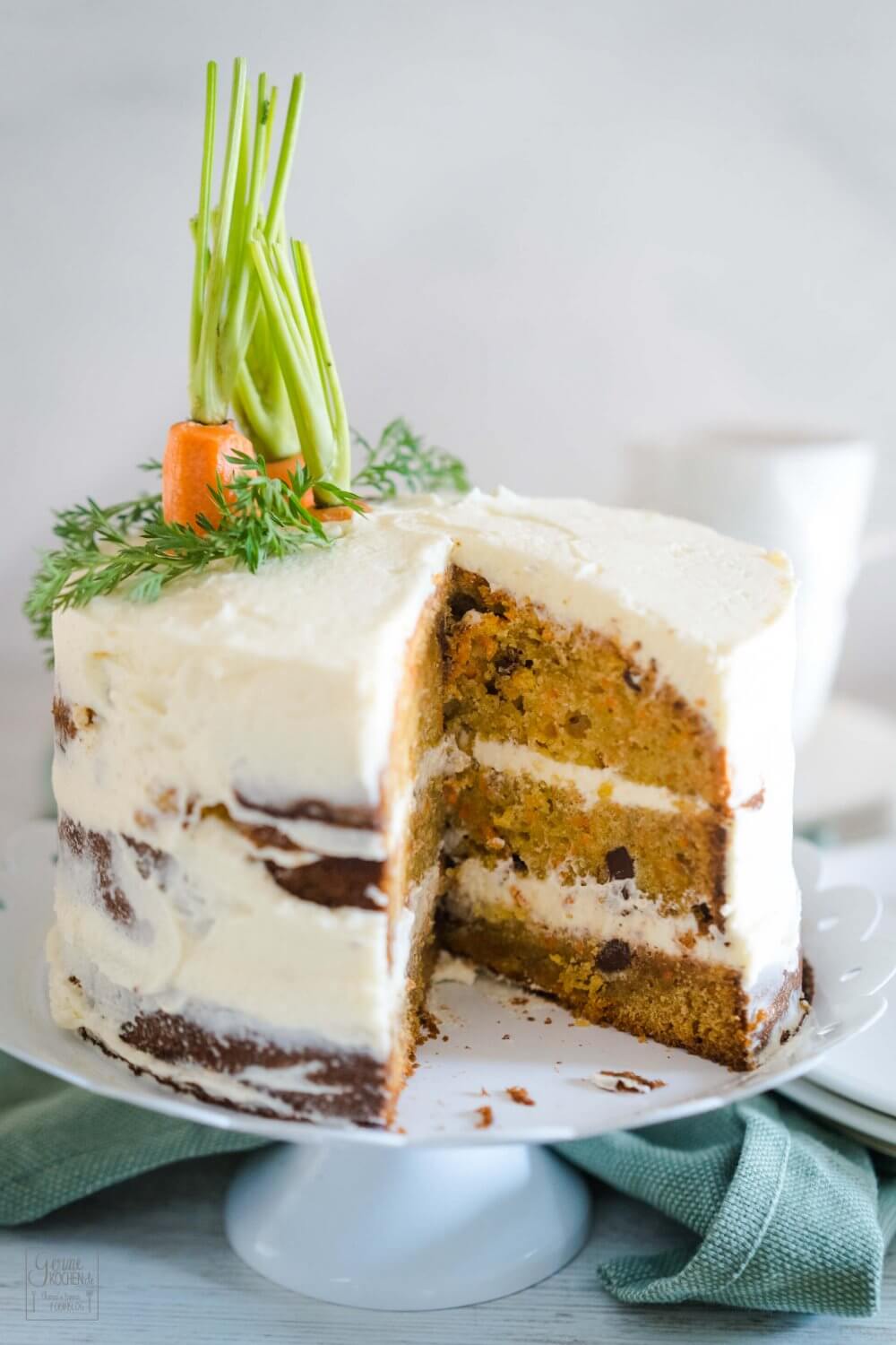 Es muss natürlich nicht immer ein mehrstöckiger Kuchen sein. Man kann auch Cupcakes oder einen normalen Rührkuchen daraus machen.