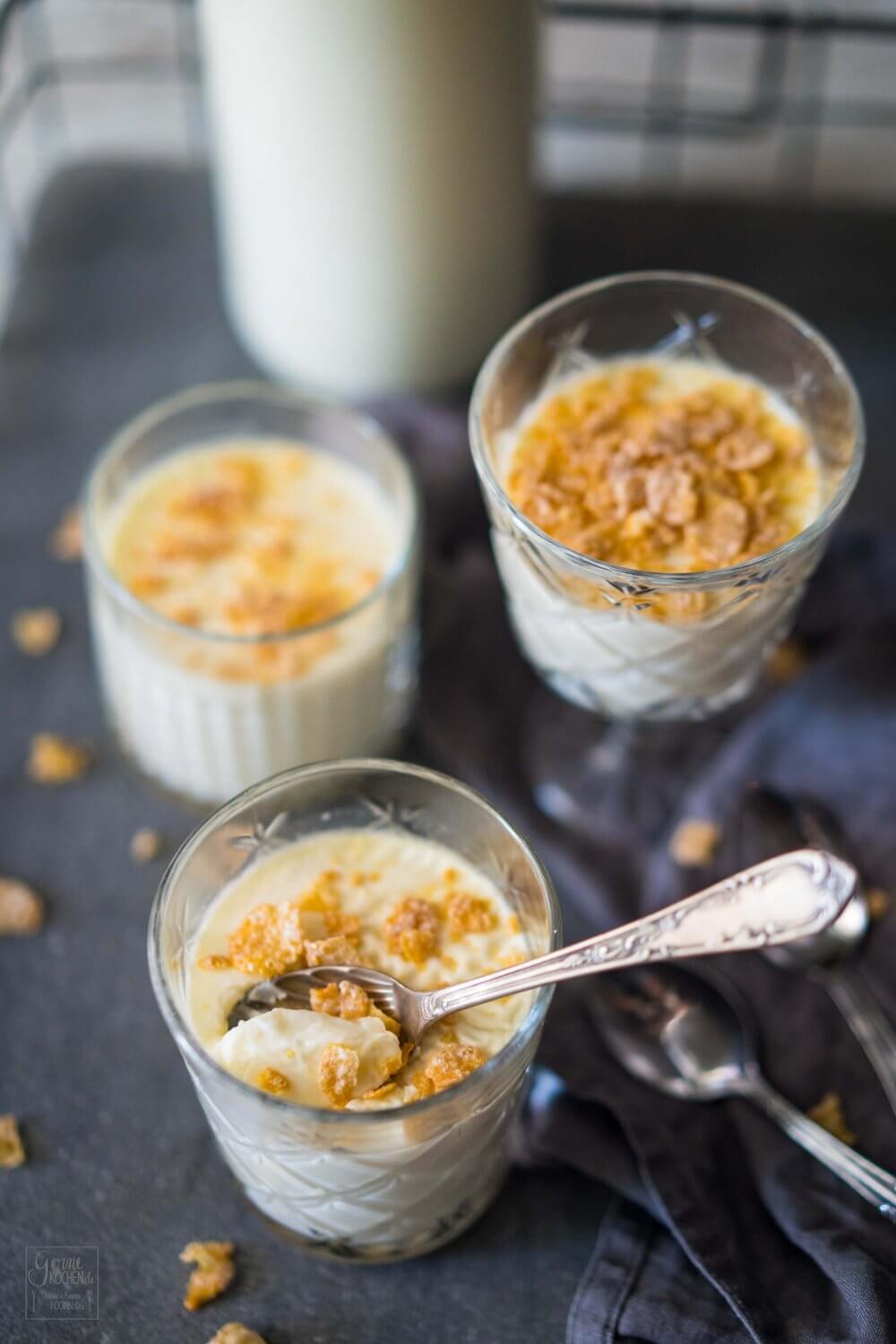 Conflakes Panna Cotta