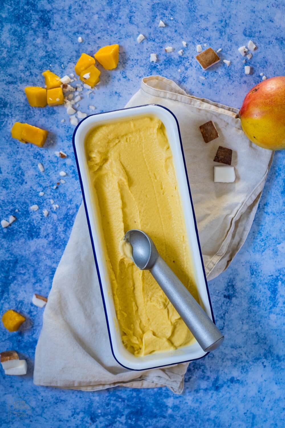 Kokos-Mango-Eis