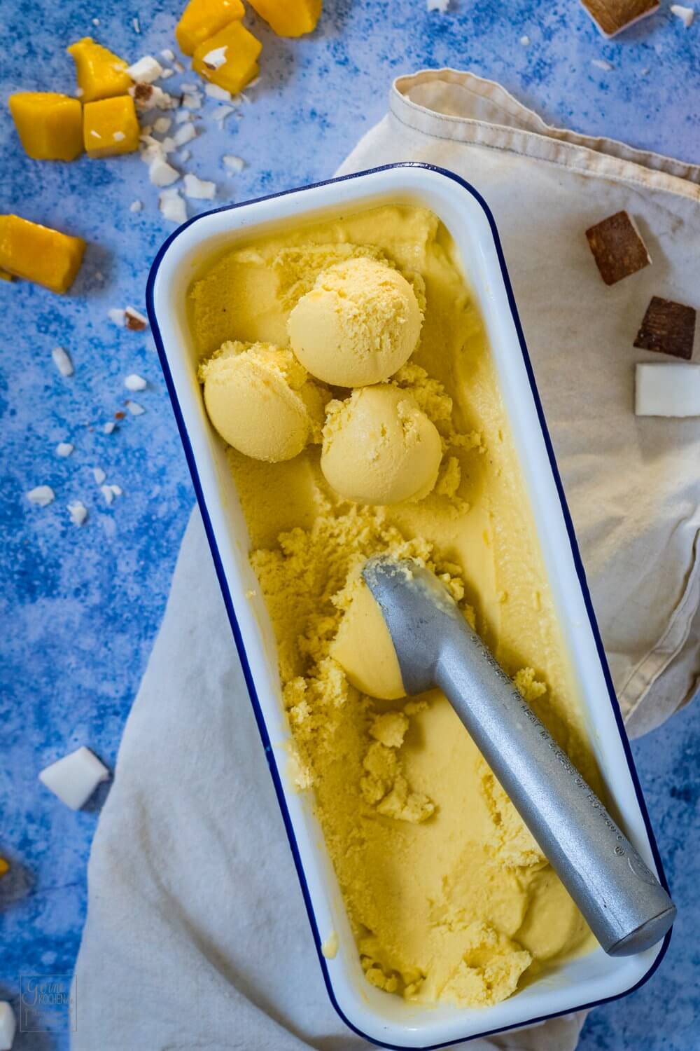 Kokos-Mango-Eis