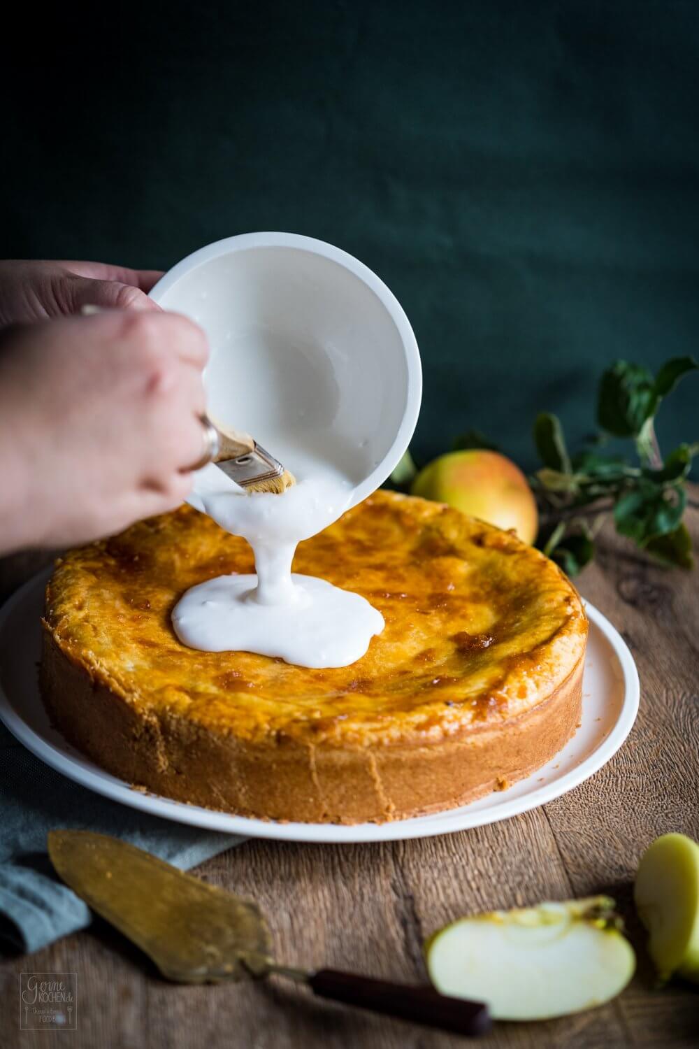 Gedeckter Apfelkuchen