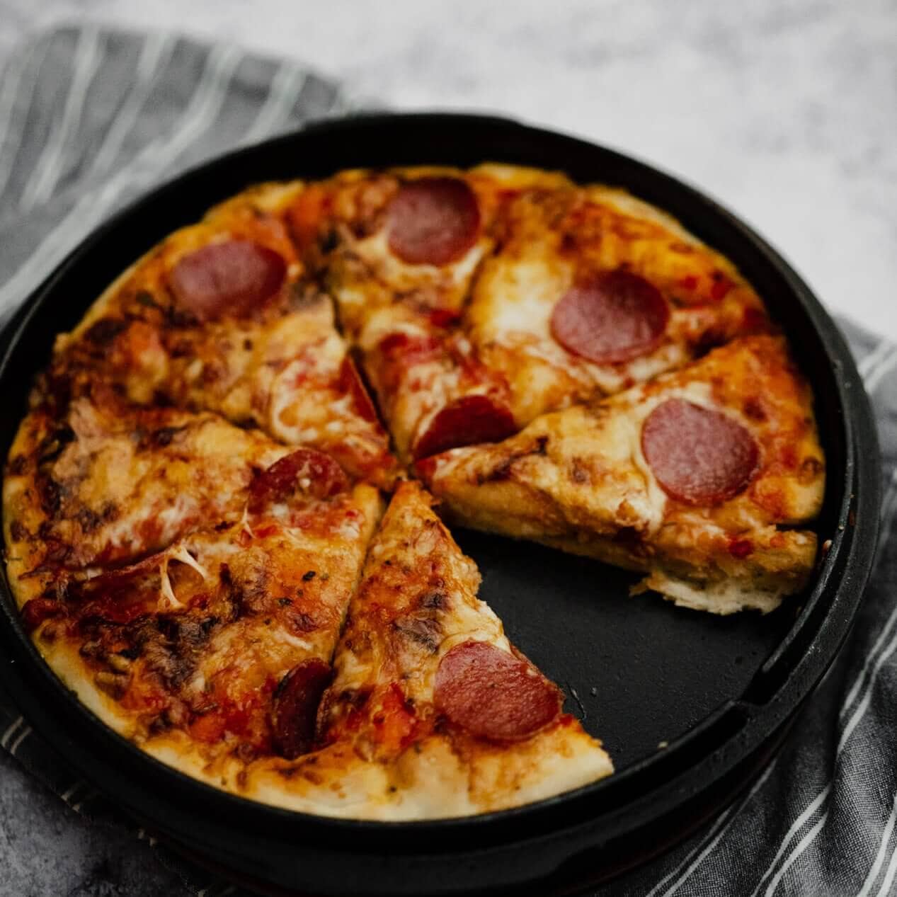 Pan Pizza