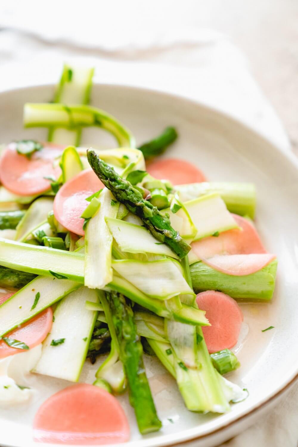 Grüner Spargelsalat