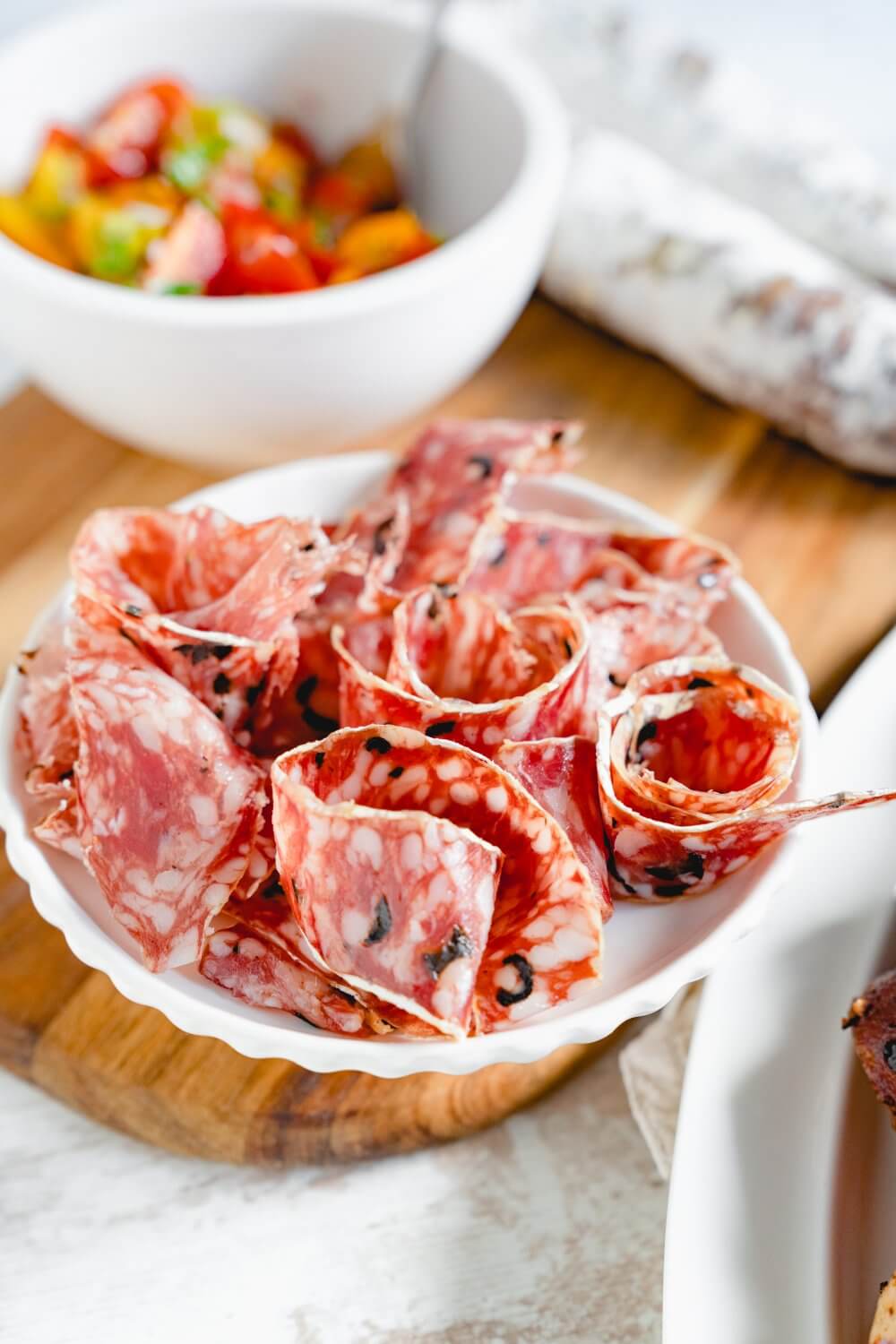 Hähnchenspieß mit Salami