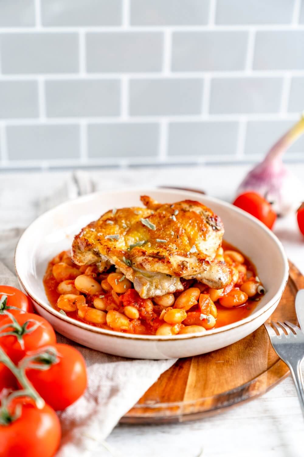 Salbeihähnchen Tomaten-Bohnen