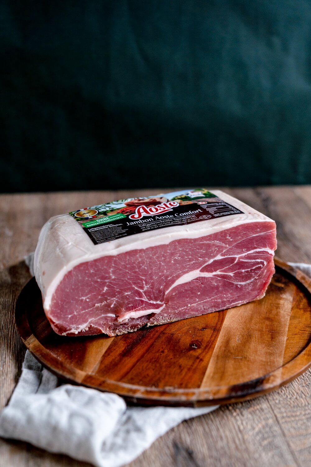 Der Aoste Jambon Comfort ist der Hauptbestandteil unserer Schinken-Trüffel-Creme.