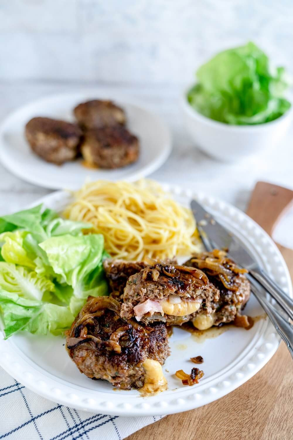 Bei uns gab es Spaghetti dazu.