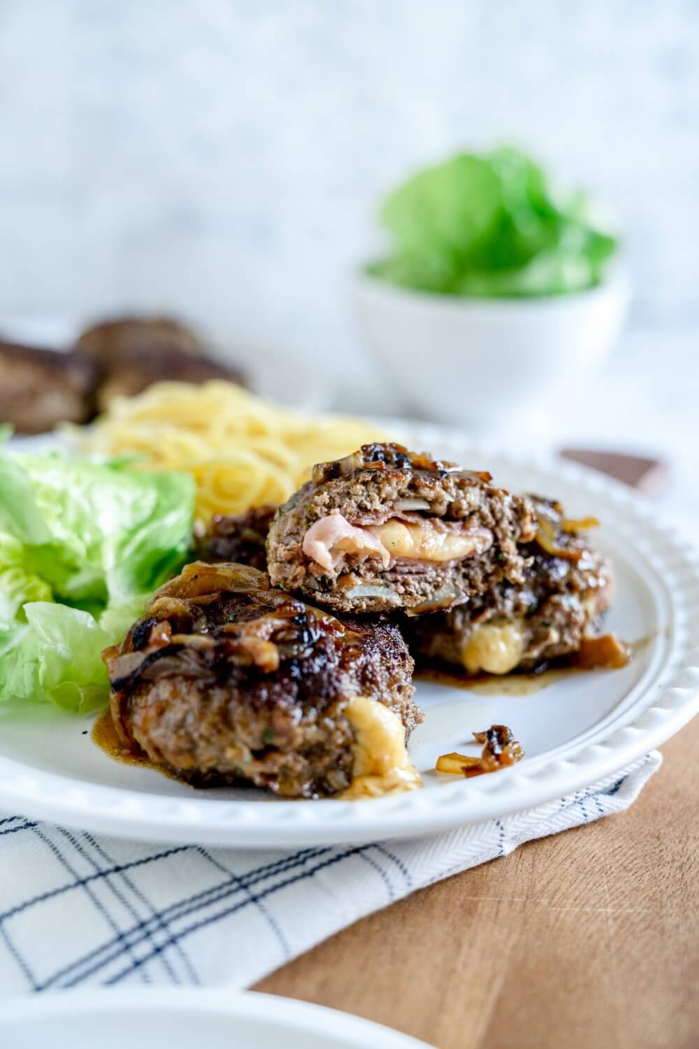 Die Cordon Bleu Frikadellen ist einfach mal eine Abweichung der Norm.