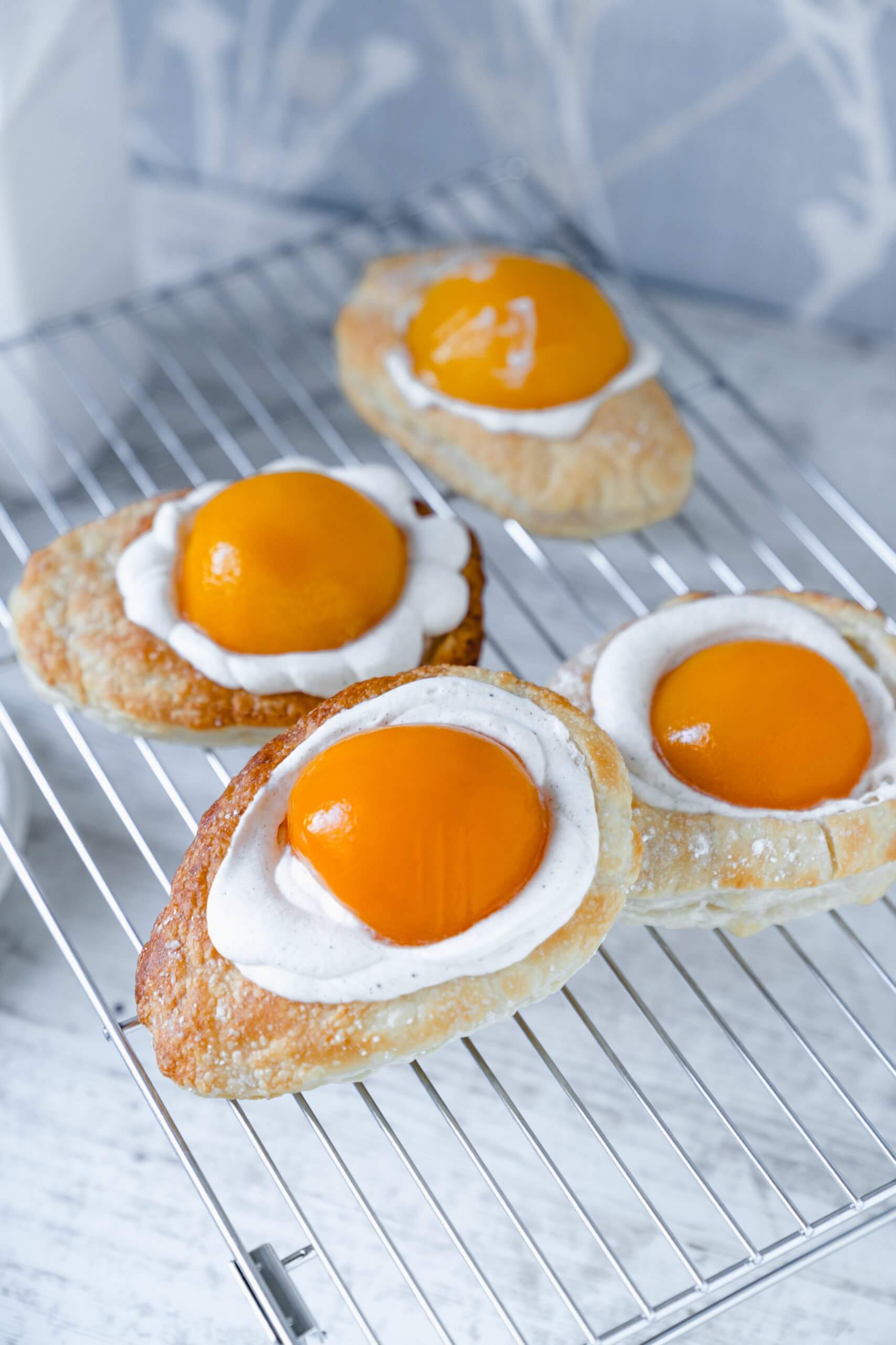 Dieses Rezept ist für jeden und jede geeignet, der wie ich auf Dosenpfirsiche steht.