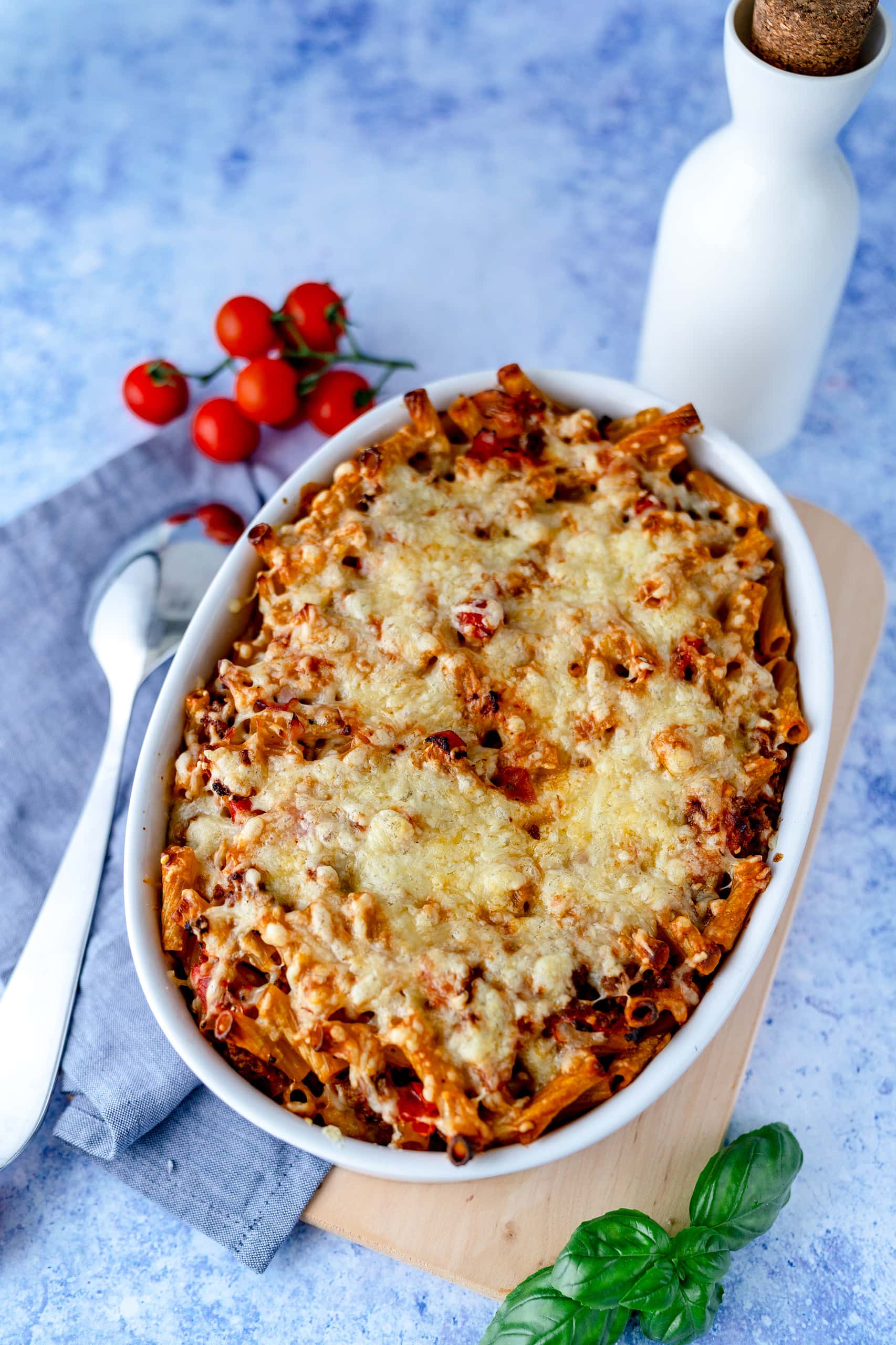 Ich benutze Dinkelnudeln für das Rigatoni al forno