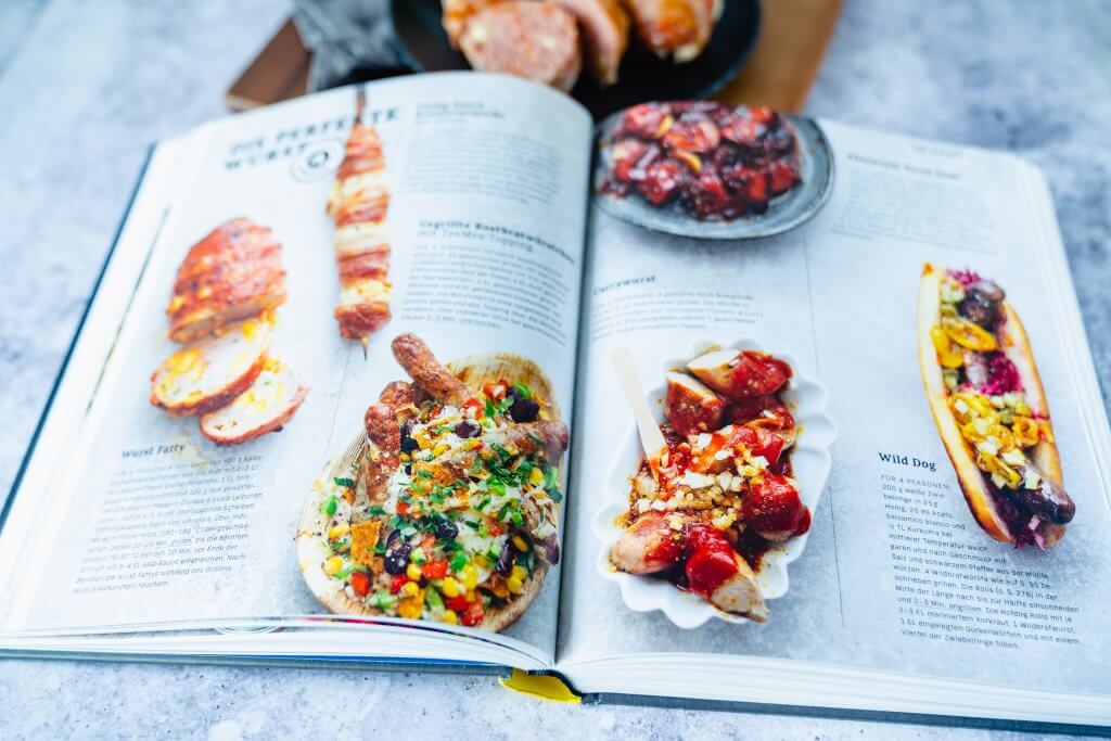 In der Weber's Gasgrillbibel gibt es wirklich einige schnell und tolle Rezepte.