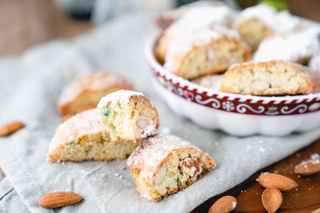 Die leckeren Christstollen Cantuccini sind übrigens auch ein super Weihnachtsgeschenk.