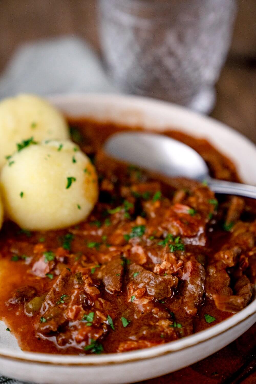 Rouladentopf kann ruckzuck gehen, wenn man einen Instant Pot benutzt.