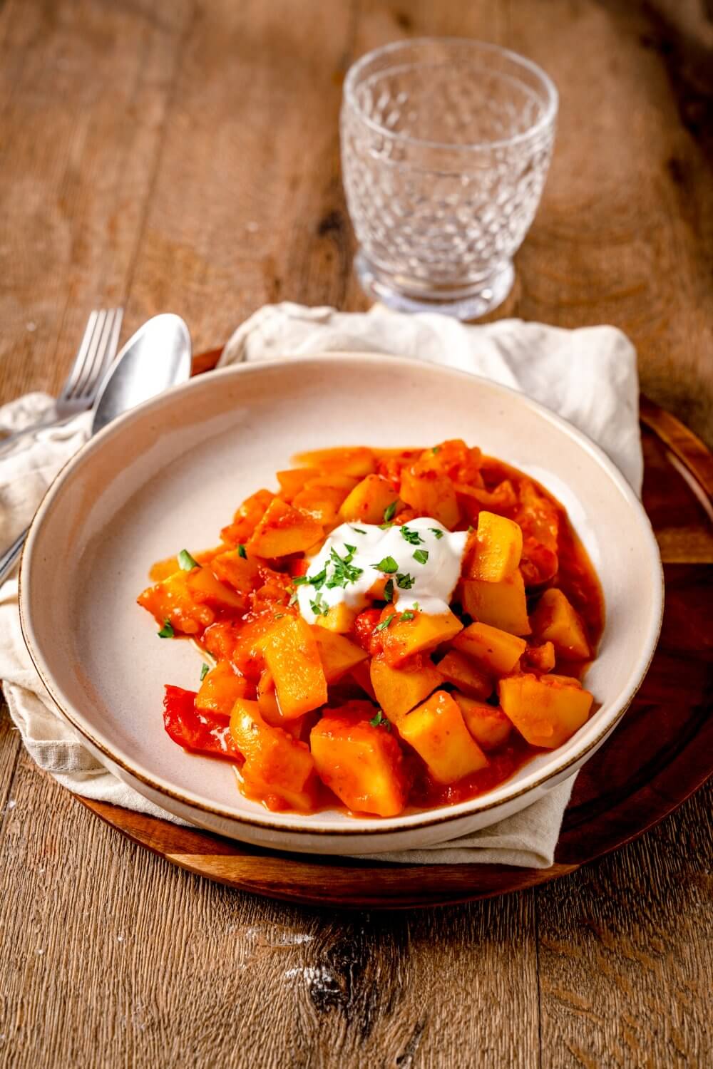 Bei uns dürfen bekannte Fleischgerichte auch mal vegetarisch sein, so zum Beispiel unser Gulasch.