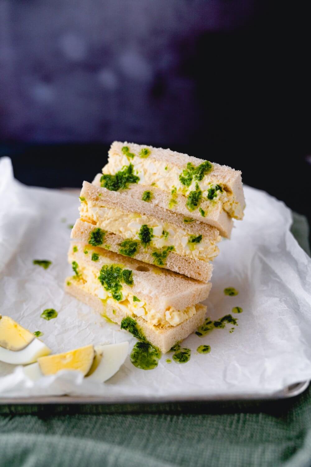 Für uns schmeckt Tamago Sando wie Urlaub in Asien.
