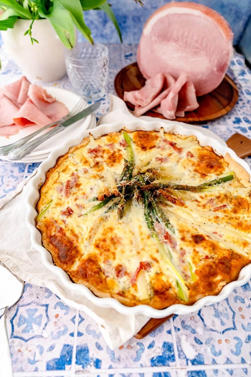 Die Spargel-Quich sieht einfach zum Reinbeißen gut aus.