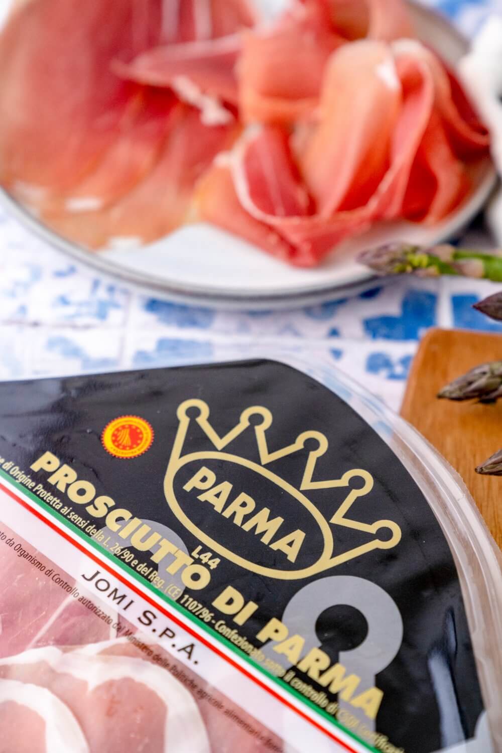Wir schwören auf den Schinken von Parma. Der verleiht dem Risotto einen extra Crunch.