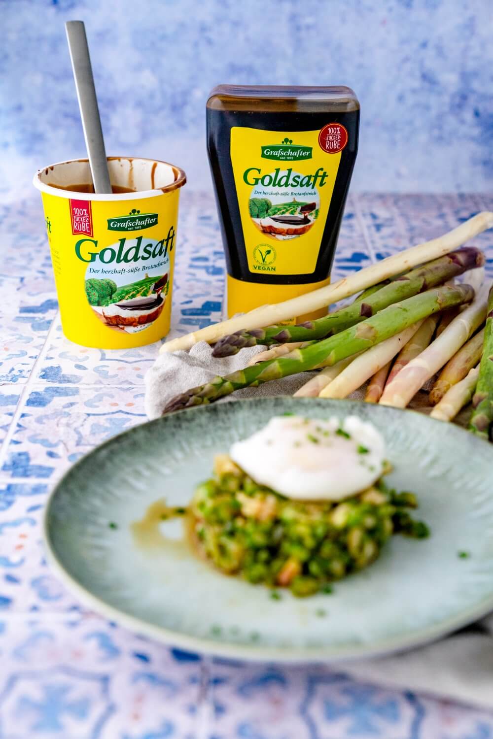 Bei diesem leckeren Essen ist der Goldsaft von Grafschafter ein Muss.
