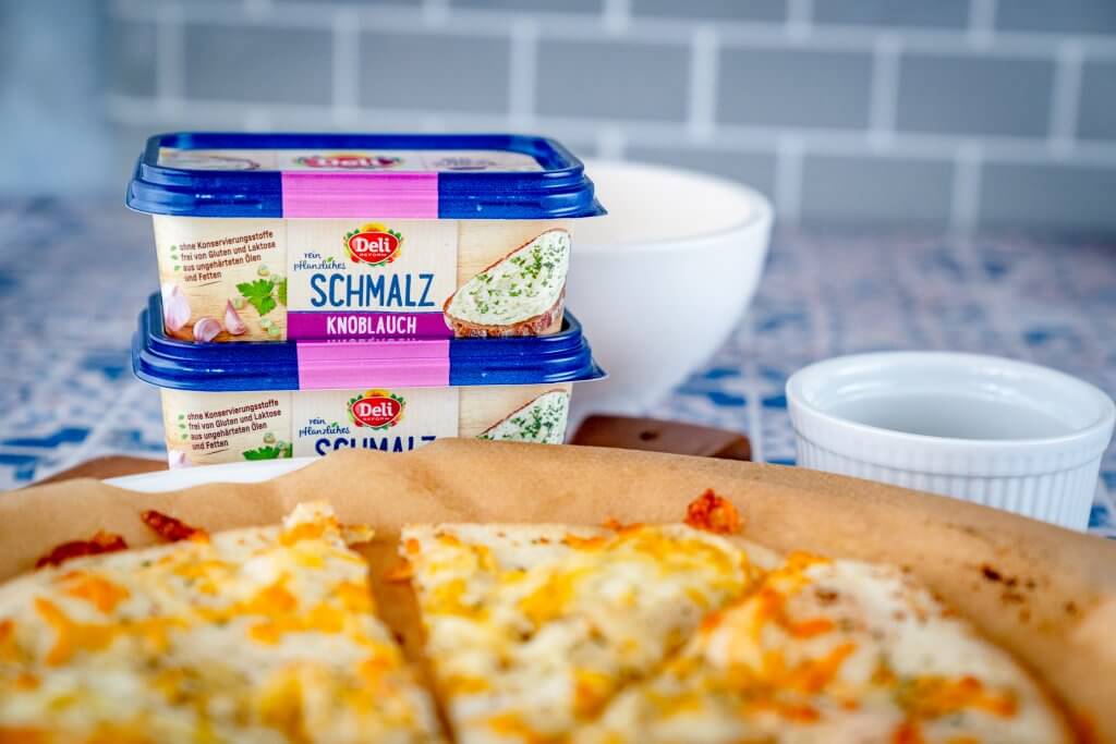 Wenig Zutaten, aber super-lecker. Mit dem Tortilla-Garlic-Bread beeindruckt ihr eure Gäste.
