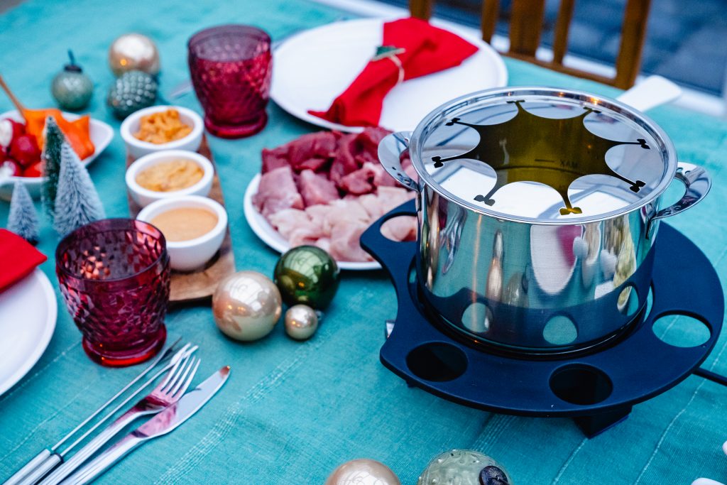 Ein Fondue-Topf darf in keiner Küche fehlen.