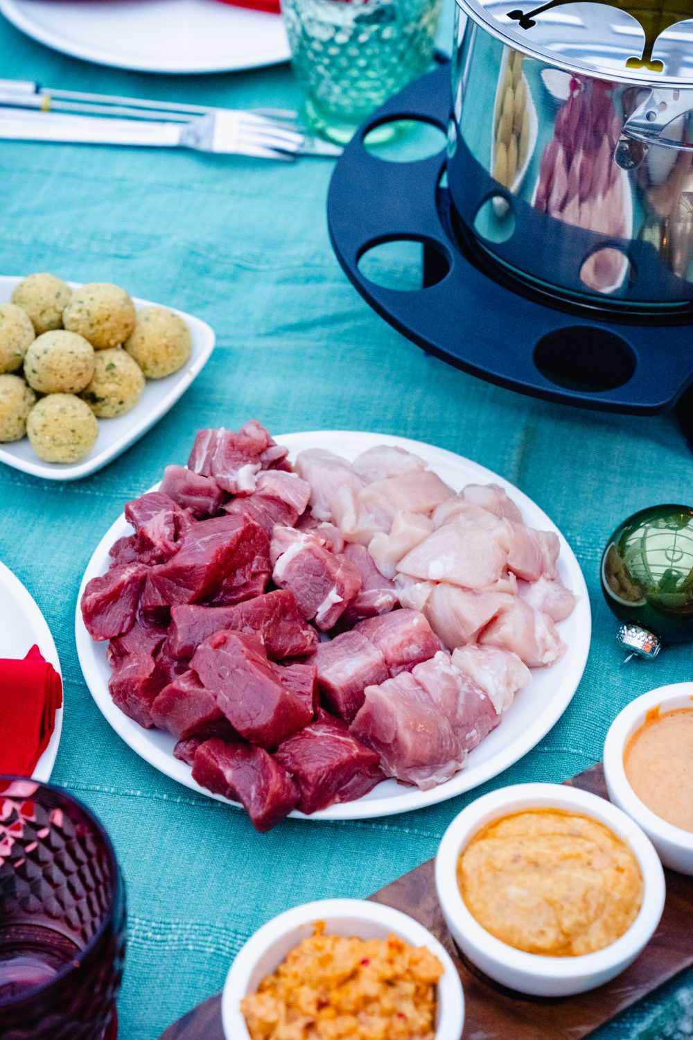 Fleisch passt hervorragend zu unseren Dips.