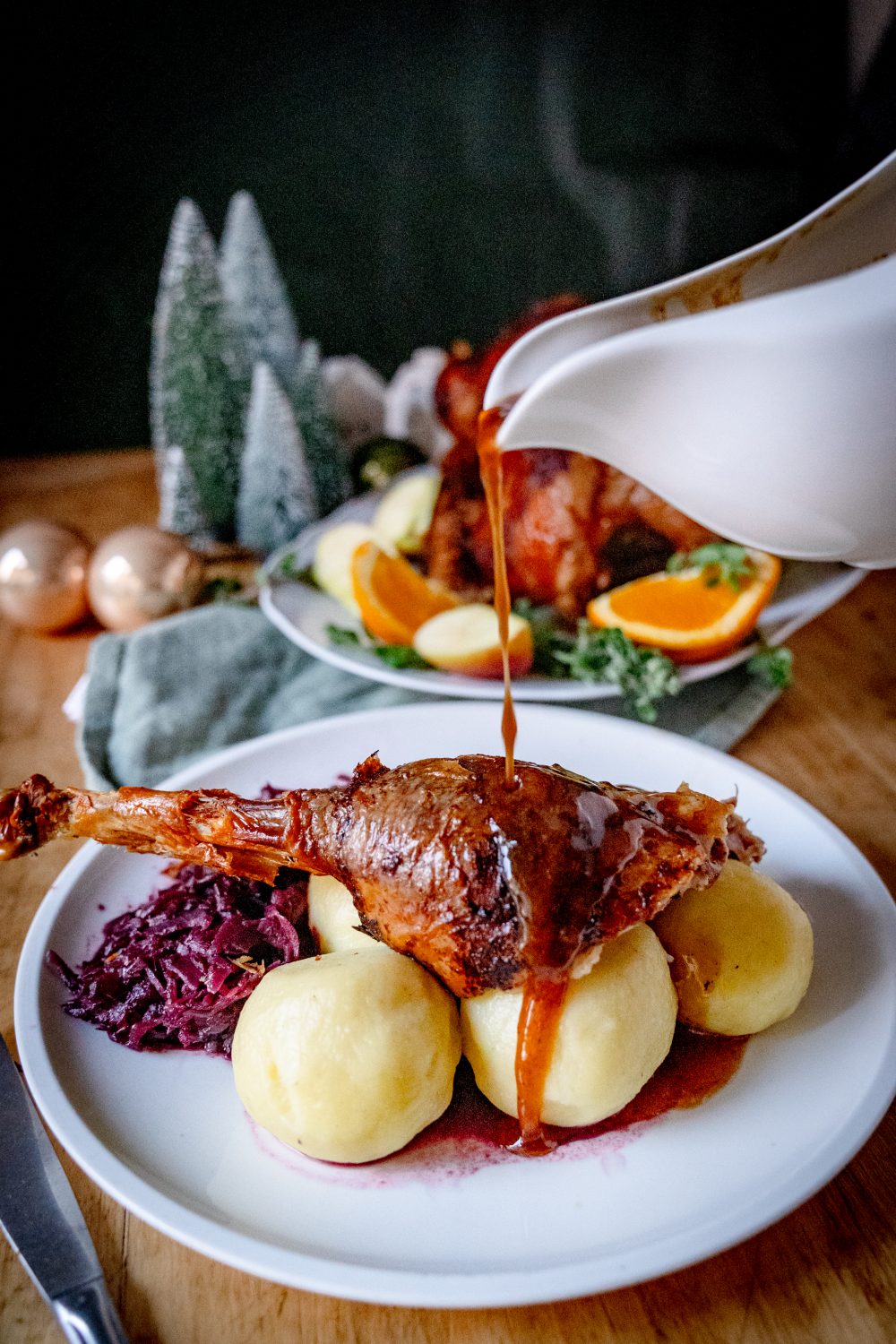 Eine ganze Gans ist euch zu viel? Dann macht doch einfach Gänsekeule.
