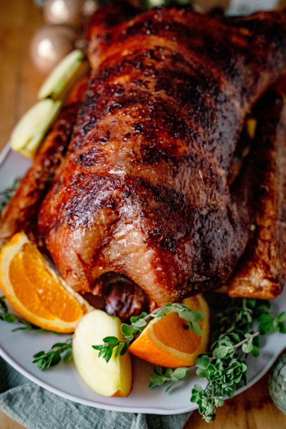 Kennt ihr schon unser Rezept für die perfekte Gänsekeule? Falls nicht, guckt es euch unbedingt an.