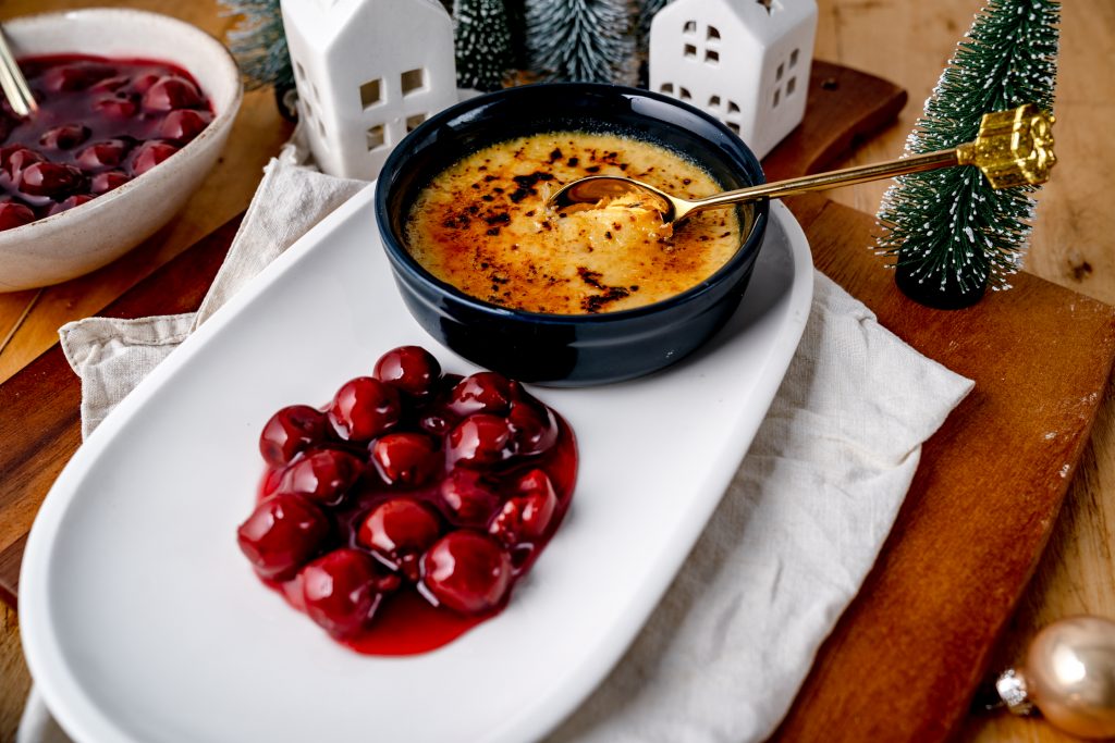 Bei uns gibt es immer auch etwas Fruchtiges zu der Crème brûlée.