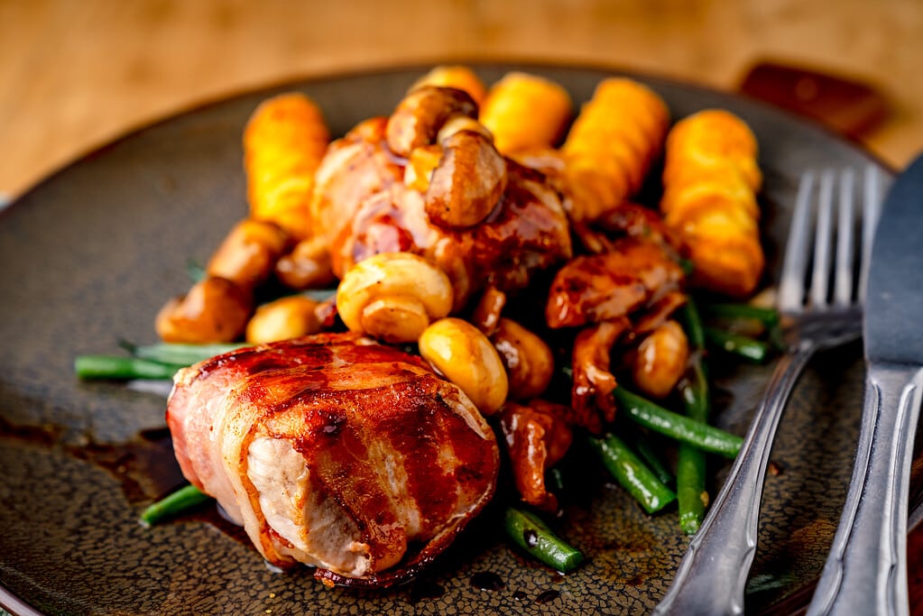 Schweinemedaillons mit Balsamicopilzen ist ein tolles Sonn- und Festtagsgericht.