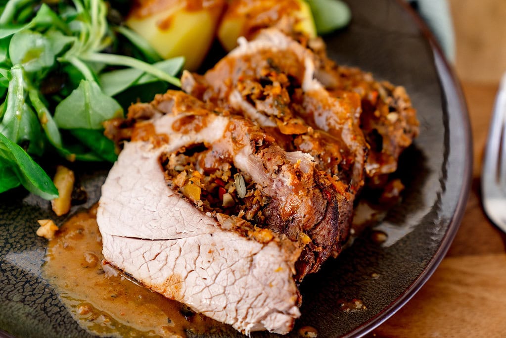 Gefüllter Schweinebraten