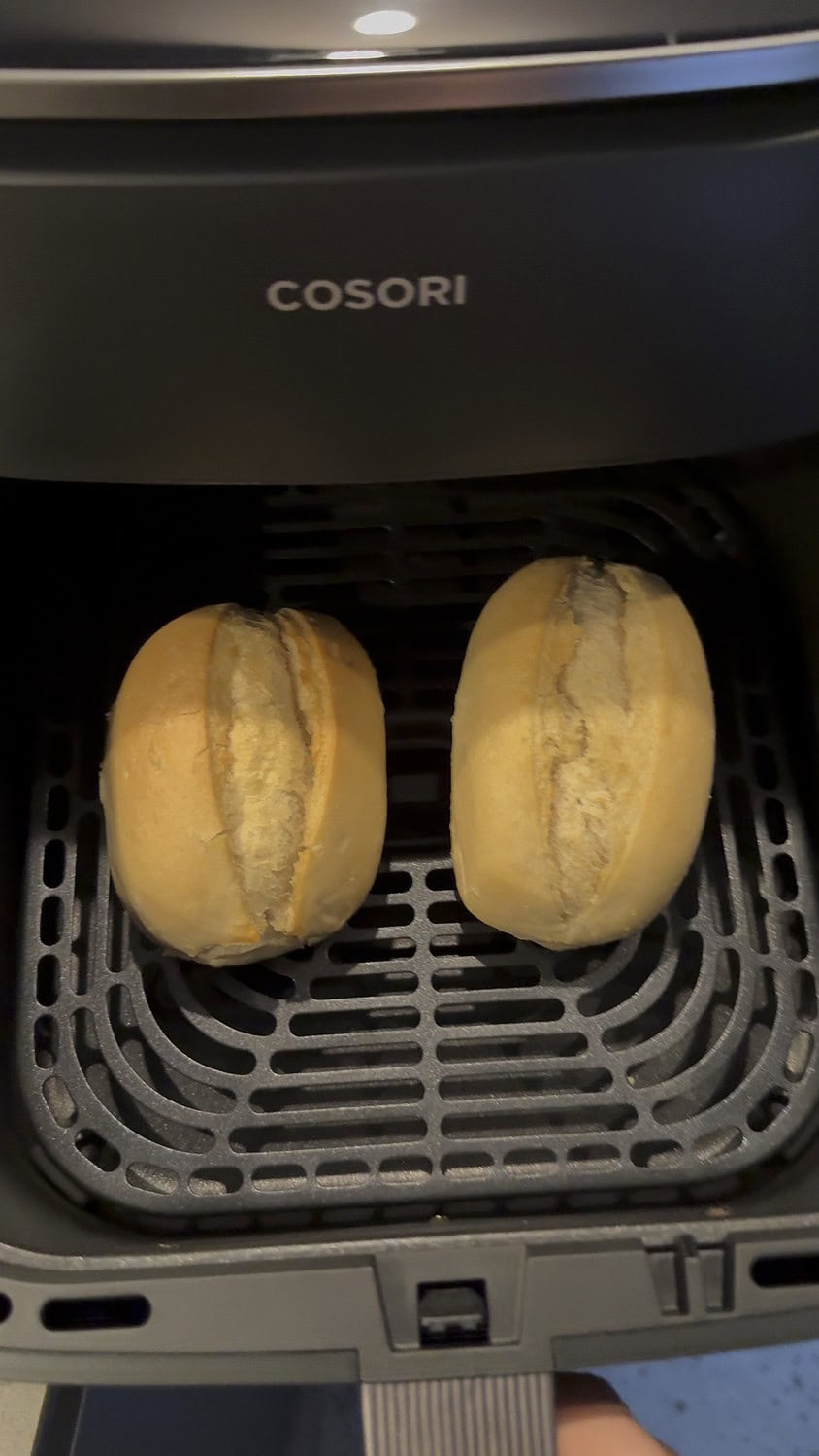 Aufbackbrötchen Cosori TurboBlaze