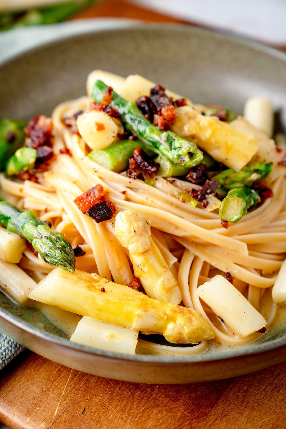Spargel-Carbonara