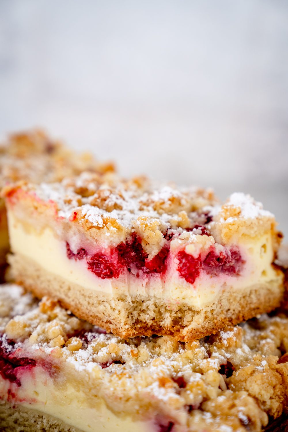 Himbeer-Quark-Kuchen mit Streuseln